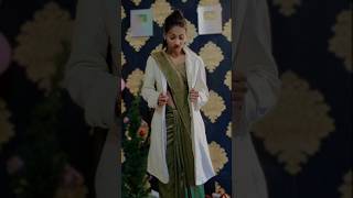 How To Style Saree For Wintersl winter Saree Styling 🤯hacksareestyleshortswinterfashion style [upl. by Nylodam]