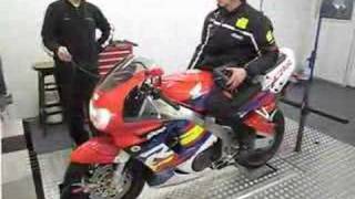 Dyno Honda CBR900R Fireblade [upl. by Ariada759]