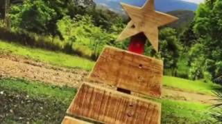 ÁRBOLES DE NAVIDAD CON PALETaS 20 IDEAS  PALLETS WOOD CHRISTMAS TREE [upl. by Natsreik]