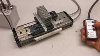 Gripper Schunk PHLW  Positioning with feedback [upl. by Aitnyc130]