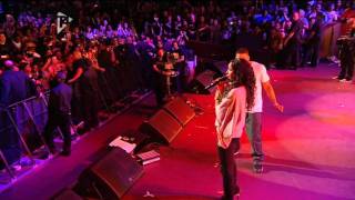 Nelly ft Kelly Rowland  Dilemma Live  Orange Rockcorps 2009 [upl. by Okeim]