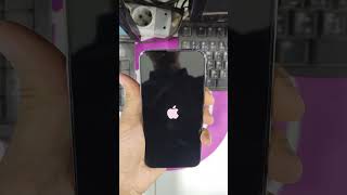 Hard Restart Iphone 14131211  إعادة تشغيل إجباري للآيفون 14 [upl. by Aivartal]