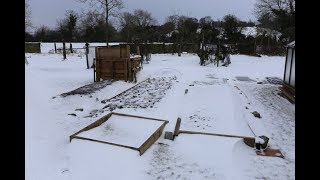 Hotbed in the garden for early carrots February to May part 1 [upl. by Simonne194]