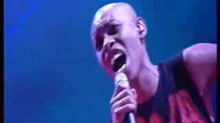 SKUNK ANANSIE  LIVE  GLASTONBURY 99  SECRETLY [upl. by Nilauqcaj]