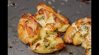 Crispy Garlic Smashed Potatoes [upl. by Kassia610]