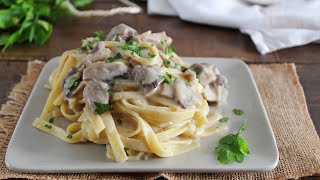 FETTUCCINE ALLA CREMA DI PARMIGIANO E FUNGHI Creamy mushroom pasta [upl. by Kepner]