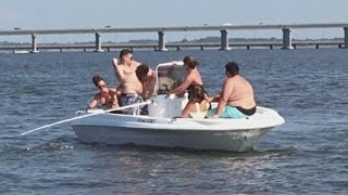 Video catches boaters brawling in Maryland [upl. by Dell]