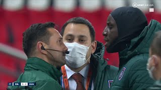 Demba Ba confronts fourth official as PSG amp Istanbul players leave the pitch over alleged racism [upl. by Stig]