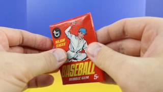 Topps Wax Pack 1967 opening pack break [upl. by Shelah]