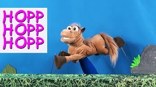 Hopp Hopp Hopp Pferdchen lauf Galopp  Kinderlieder mit Puppen [upl. by Piero]