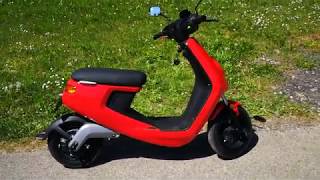 Niu MQi Pro  Présentation Nouveauté Scooter Electrique 50 [upl. by Neelyad830]