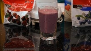 Smoothies With Greek Yogurt  Making Smoothies [upl. by Joo179]