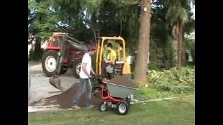 Schubkarre mit Motor  Zallys DumperJet elektroschubkarre Minidumper [upl. by Gelman]