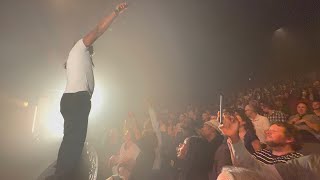 Intro  Africain à Paris de Tiken Jah Fakoly en concert à Sablé Sur Sarthe [upl. by Amlas]