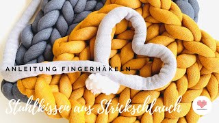 Fingerhäkeln amp Fingerstricken  viereckiges Stuhlkissen aus Strickschlauch [upl. by Kcinimod]