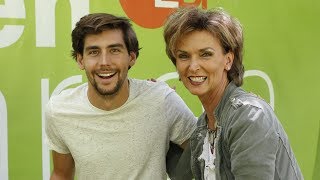 Alvaro Soler in Liane´s Promi Plausch  Exklusives Interview mit dem sympathischen Sänger [upl. by Tannenbaum]