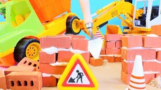 EinTag auf der Baustelle  Wir bauen ein Haus  Spielzeugvideo für Kinder [upl. by Elenaj822]