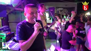 Baja Mali Knindza  Covek kafanski  LIVE  Kafana Fontana Arizona 2021 [upl. by Anirehtac]