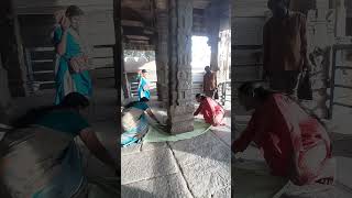 Lepakshi Hanging Piller  Lepakshi Temple  గాలిలో వేలాడే స్తంభం  లేపాక్షి [upl. by Gustave]