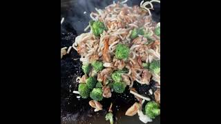 Blackstone Griddle Chicken Stir Fries Noodles [upl. by Simone]