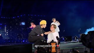 190602  Mikrokosmos JIMIN amp JUNGKOOK CRYING  BTS 방탄소년단  Speak Yourself Tour  Wembley Day 2 [upl. by Oicneconi]