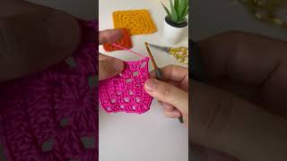 Easy crochet granny square for beginners 🌸  Step by Step easy crochet tutorial [upl. by Zeba315]