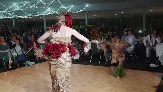 Traditional Samoan Wedding Dance AMAZING FIRST DANCE SIVA [upl. by Docia]