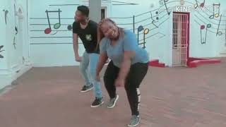 master kg waya waya video danse [upl. by Janeen]