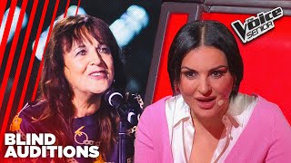 Marisa affascina Arisa con “Testarda io” di Iva Zanicchi  The Voice Senior 4  Blind Auditions [upl. by Ahsilram318]