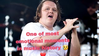 Fans Helped Him To Finish His Song  Lewis Capaldi  Glastonbury lewiscapaldi [upl. by Audwen]