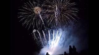 Wedding Fireworks to music Ellie Goulding  Love me like you do Tortworth Court [upl. by Nebra278]