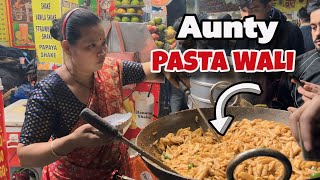 Aunty Pasta Wali  Karol Bhag Ki Famous Aunty Pasta  Indian Street Food [upl. by Ayot]