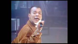 Fine Young Cannibals  Good Thing Top of The Pops 1989 [upl. by Avictor]