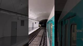 La ligne 3 bis avec ses MF67 bruyant train metro mf67 ligne3bis ratp idfm railway train [upl. by Olpe]