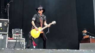 Hollywood Vampires  I Want My Now live in Prague 2018 [upl. by Annyl153]