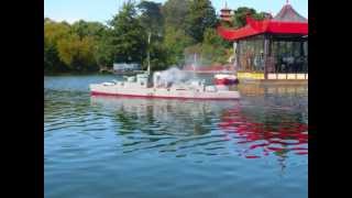 Naval Battle with Model Boats manned amp RC Peasholme Park Scarborough [upl. by Aretta]