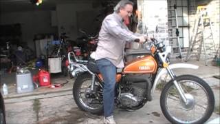 Yamaha DT250 Coldstart [upl. by Killion777]