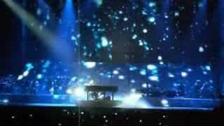 Alicia Keys  Fallin Live [upl. by Trebla586]