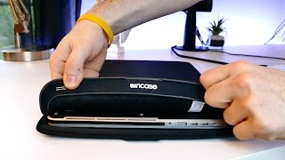 Incase Icon Sleeve Review  Protect My 15quot Retina Macbook Pro [upl. by Ilario]