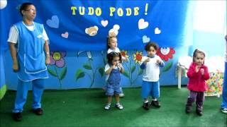 Homenagem ao Dia dos Avós  Creche Escola Arte Infantil [upl. by Llenrev]