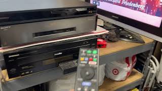 Sony UBP X800 Ultra HD 4K 3D Streaming Blu ray  DVD Player with RMT VB310U Remote Tested [upl. by Oicangi]