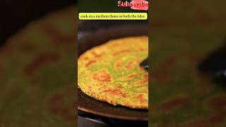 Palak paneer lachha paratha simple banaene Ghar per restaurant stylerecipe sort palakpaneer [upl. by Alram]