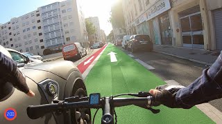 Ces chauffards veulent remettre les cyclistes dans leur piste [upl. by Niwhsa554]