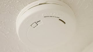 How to install a First Alert Smoke amp Carbon Monoxide Alarm  DIY [upl. by Nona]