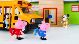 Peppa Pig and Bluey Go to School Hindi [upl. by Arutek]