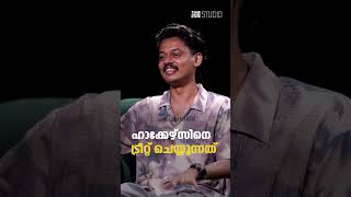 Anitha Prathap  12  Charithram Enniloode  Safari TV [upl. by Lewert]