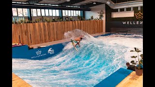 Indoor Surfen im Wellenwerk Berlin  Indoor Surfhalle Lichtenberg [upl. by Chandal]