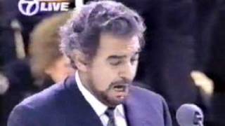 Placido Domingo sings Panis angelicus and Ave Maria [upl. by Enyalaj]