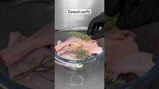 Cuisse de canard confit asmrsounds asmrfood [upl. by Elgna]