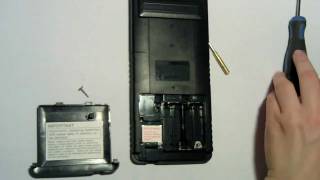 Casio CFX9850G changing batteries [upl. by Eilime662]